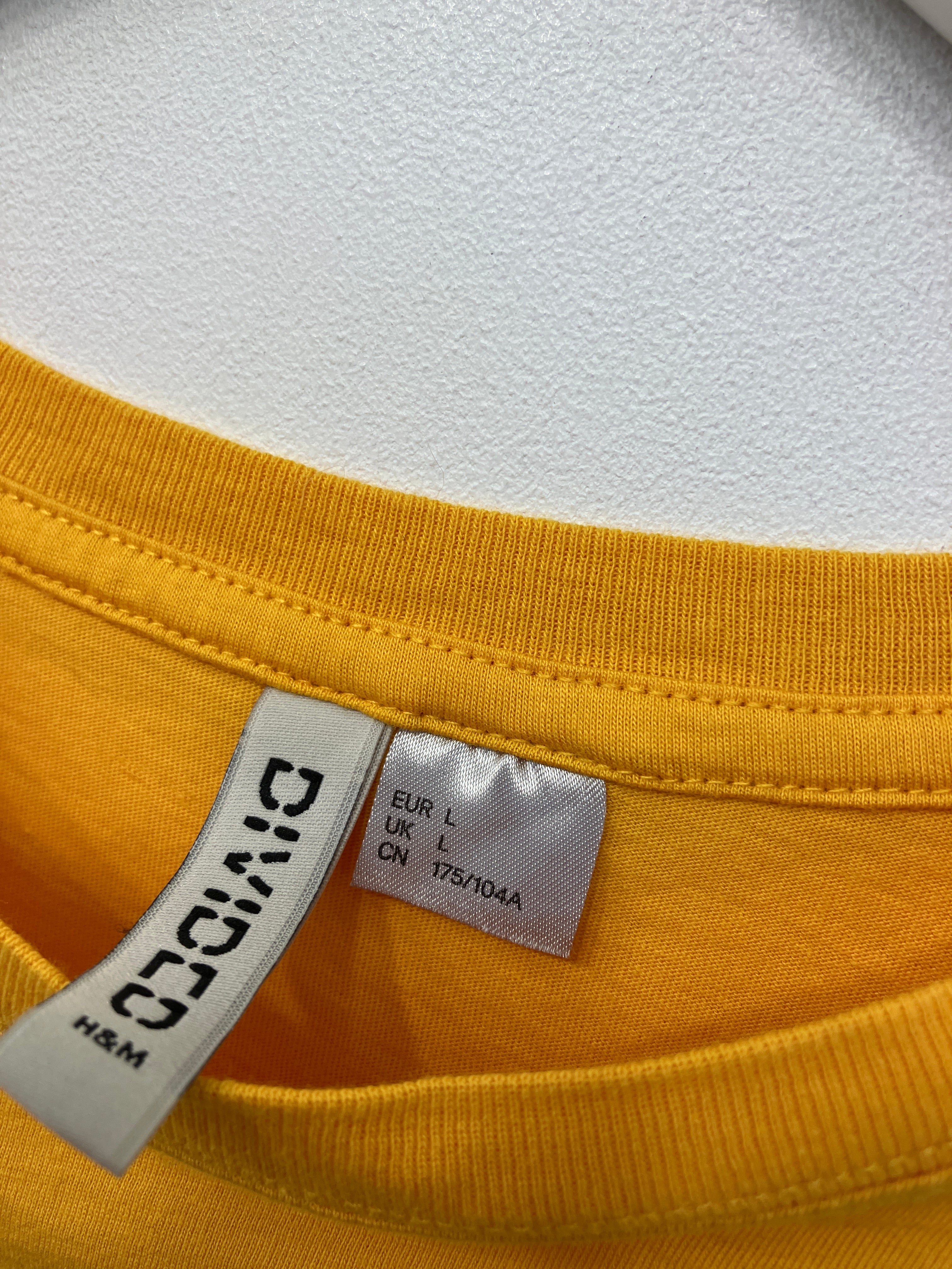 Divided T-shirt
